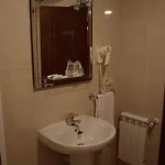 Pensión Teyma 3*